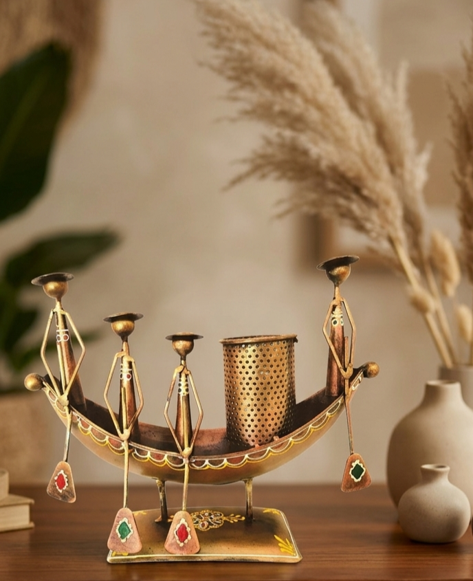 Premium Kerala Boat Handmade Showpiece